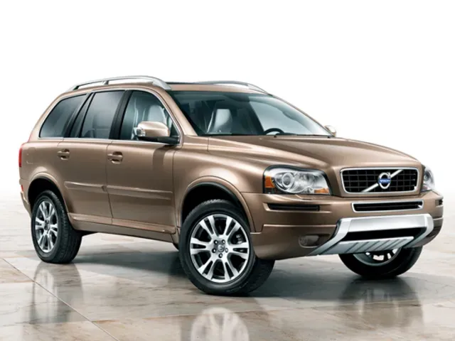 ボルボ XC90 2010年2月モデル R デザイン 4WD