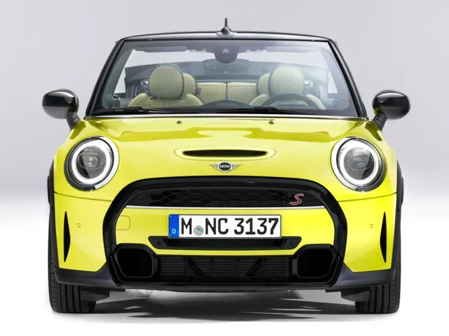BMW MINI ミニコンバーチブル 2016年3月モデル