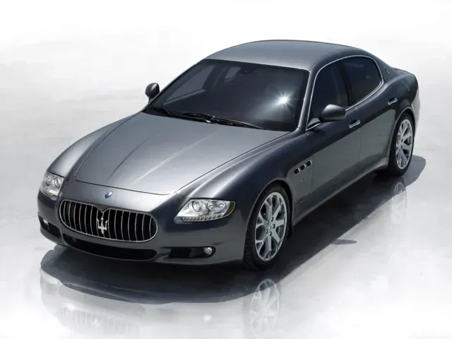 クアトロポルテ（マセラティ）2004年5月〜2013年3月販売終了モデルの