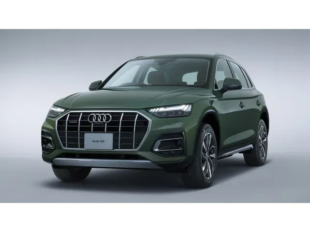 アウディ Q5