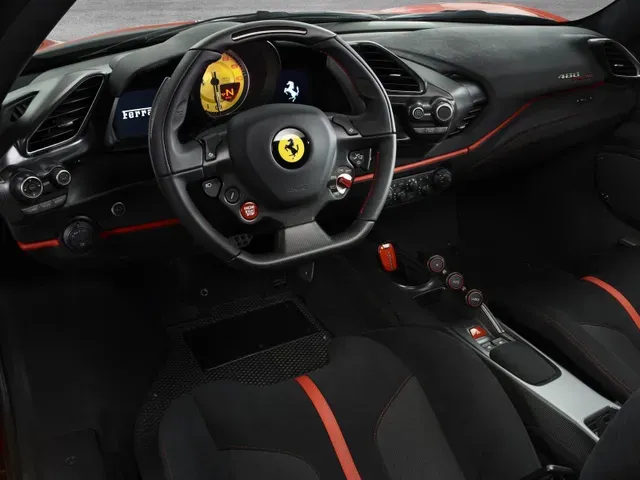 フェラーリ 488ピスタ 2018年3月モデル