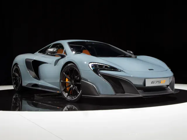 マクラーレン 675LT 2015年3月モデル