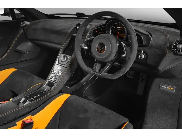マクラーレン 675LT 2015年3月モデル