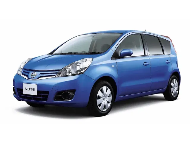 ノート（日産）2005年1月〜2012年8月販売終了モデルの新車カタログ