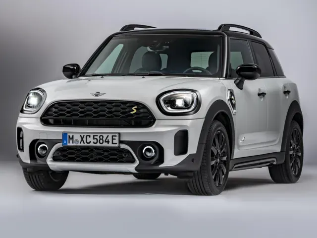 ミニクロスオーバー（BMW MINI）の新車カタログ | 中古車情報・中古車検索なら【車選びドットコム】
