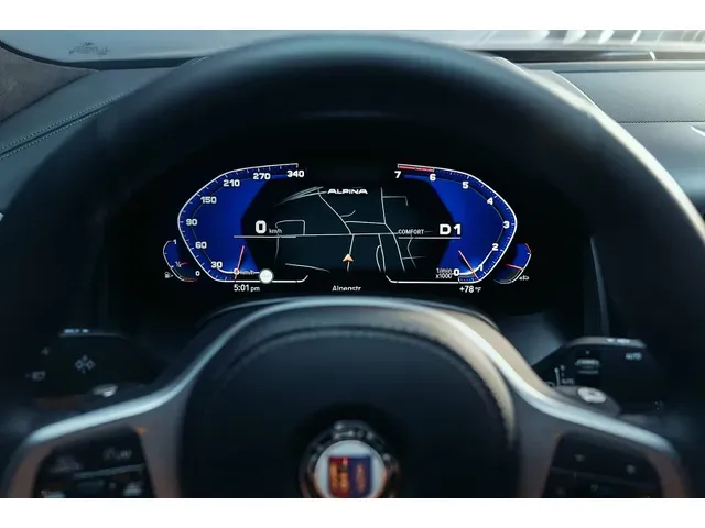 BMWアルピナ B8グランクーペ 2021年3月モデル
