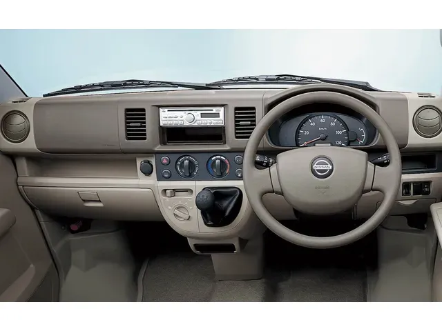 日産 NV100クリッパー