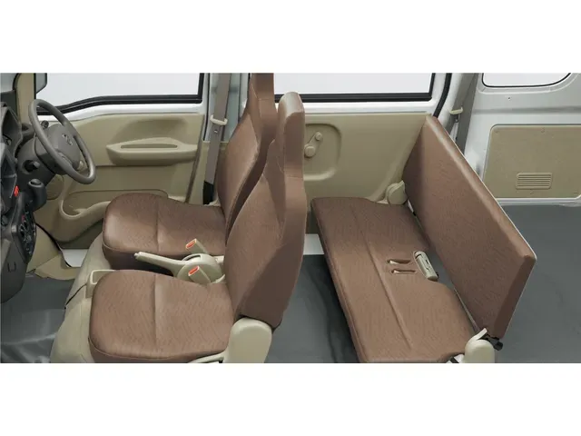 日産 NV100クリッパー