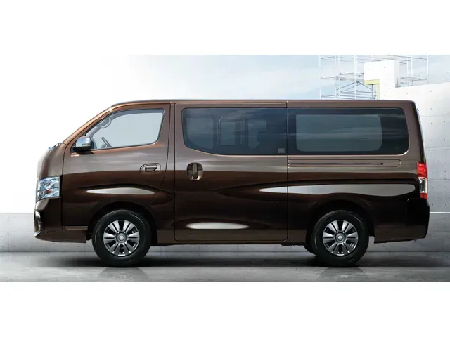 日産 NV350キャラバン