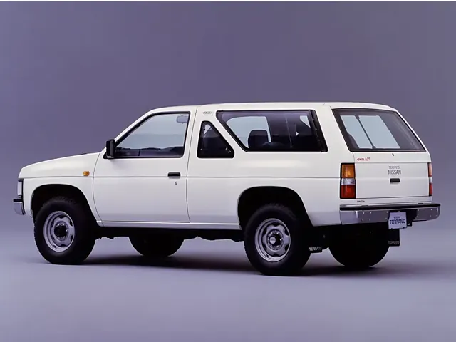 テラノ（日産）1986年8月〜1995年8月販売終了モデルの新車カタログ