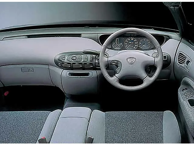アンフィニMS-8（マツダ）1992年3月〜1998年6月販売終了モデルの新車