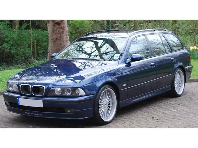 BMWアルピナ B10ツーリング 1997年4月モデル