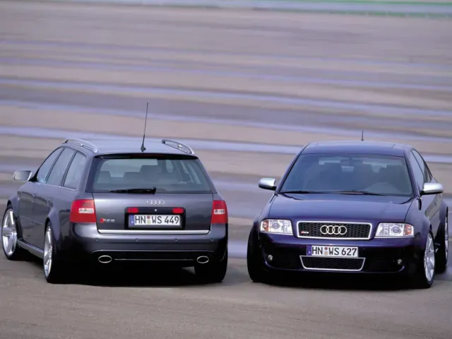 アウディ RS6アバント 2003年2月モデル