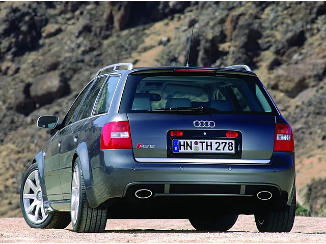 アウディ RS6アバント 2003年2月モデル
