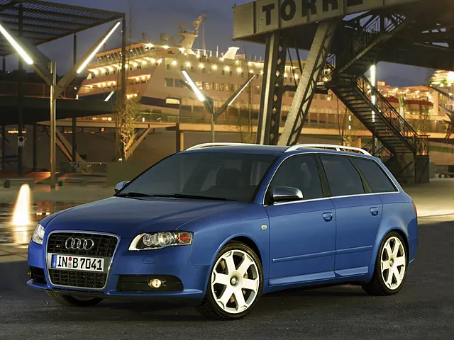アウディ S4アバント 2005年2月モデル