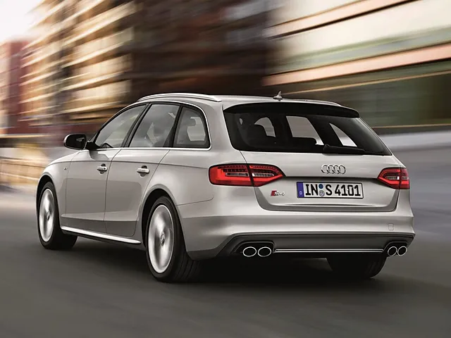 アウディ S4アバント 2009年5月モデル