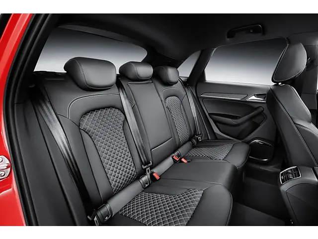 アウディ RS Q3 2014年3月モデル