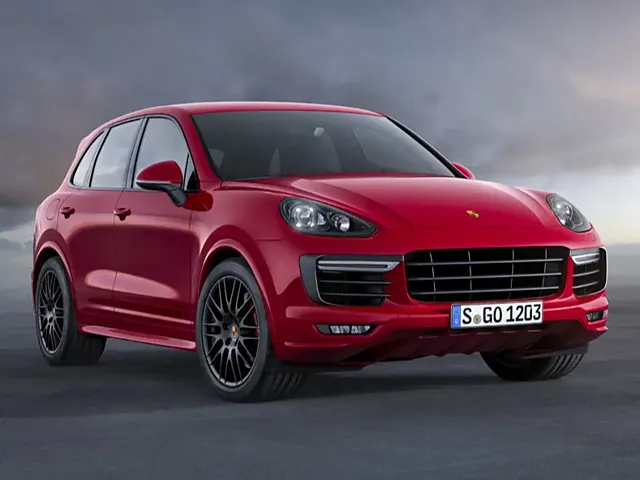 ポルシェ カイエン 2011年6月モデル 3.6 4WD