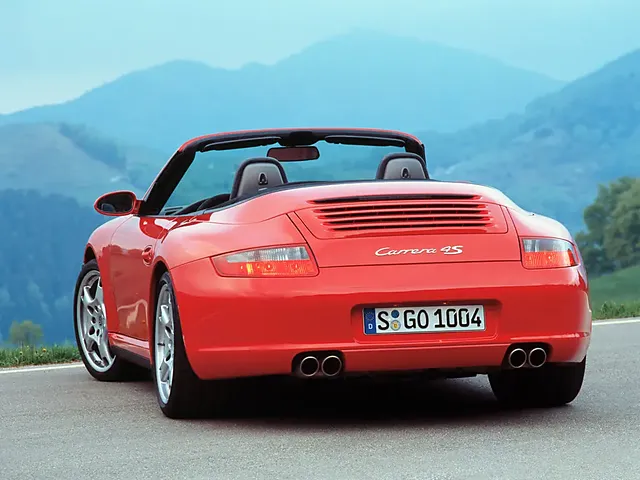 ポルシェ 911カブリオレ 2005年2月モデル