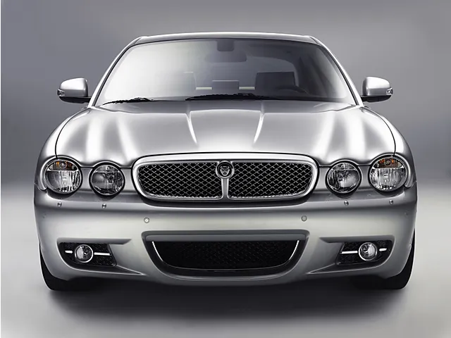 XJ（ジャガー）2003年5月〜2010年4月販売終了モデルの新車カタログ