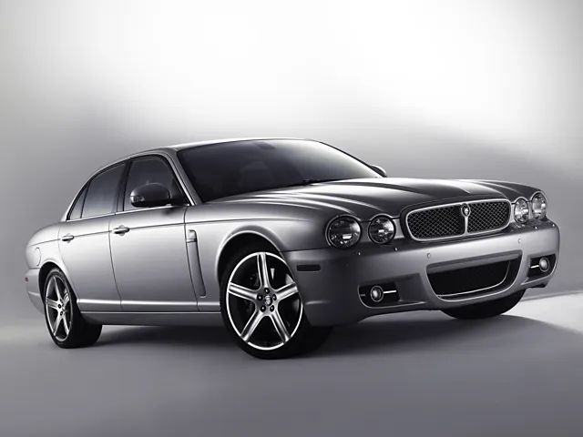 XJ（ジャガー）2003年5月〜2010年4月販売終了モデルの新車カタログ