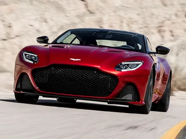 アストンマーチン　カタログ DBSスーパーレッジェーラ（アストンマーティン）の新車カタログ