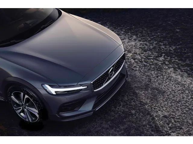 ボルボ V60クロスカントリー