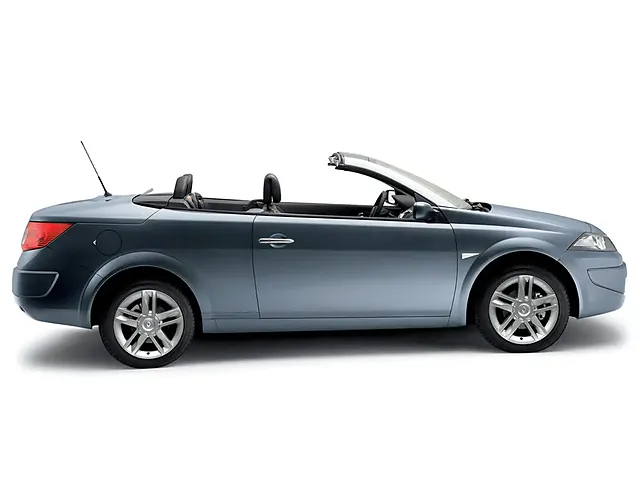 メガーヌカブリオレ（ルノー）の歴代モデル・グレード別カタログ