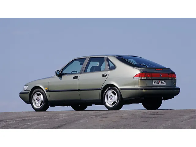 900（サーブ）1993年10月〜1998年5月販売終了モデルの新車カタログ