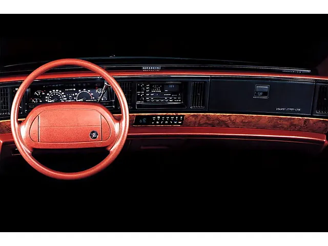 パークアベニュー（ビュイック）の歴代モデル・グレード別カタログ