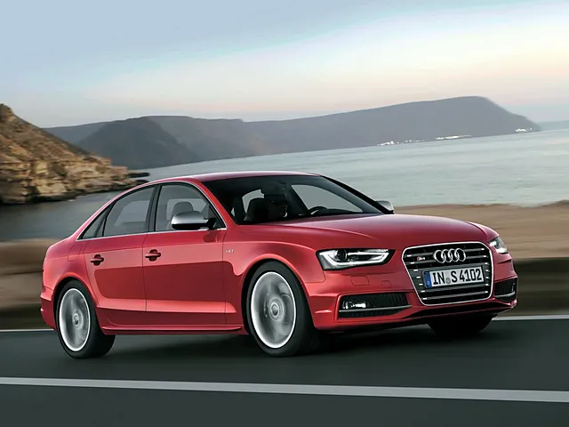 アウディ S4 2009年5月モデル