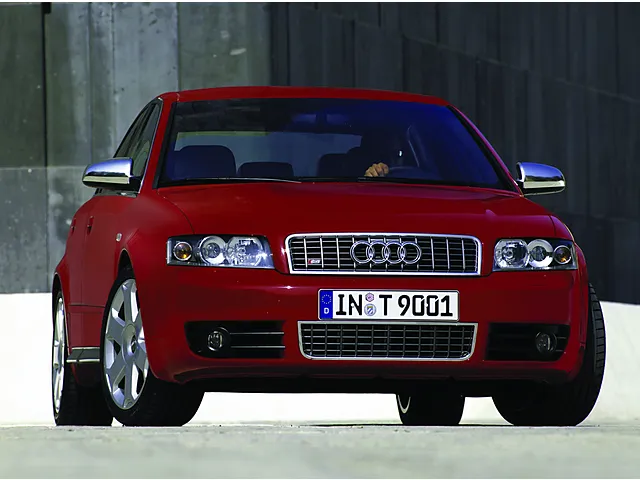 アウディ S4 2003年9月モデル