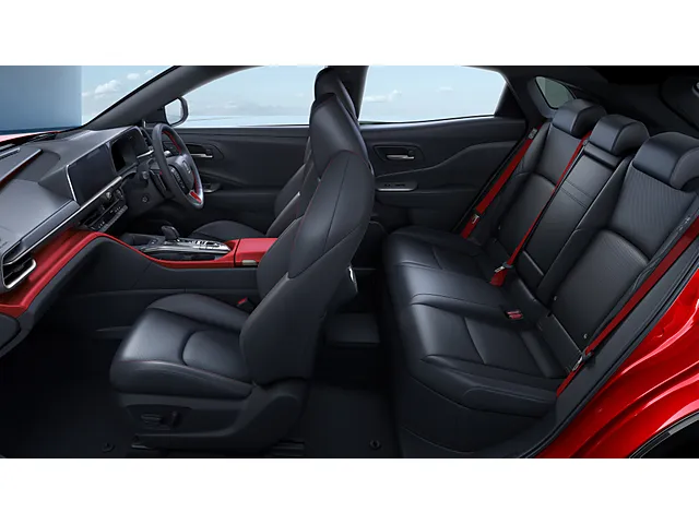 クラウンスポーツ　PHEV 版　ブラック　内装レッド　カラーサンプル　非売品 クラウンスポーツ（トヨタ）2022年7月〜販売中モデルの新車カタログ