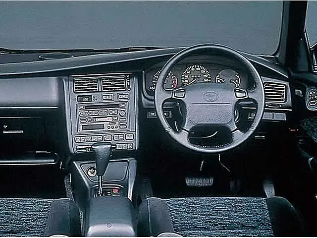 トヨタ カルディナ 1992年11月モデル
