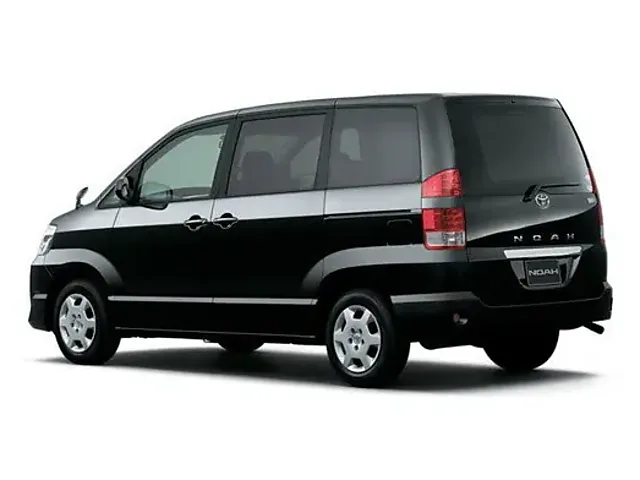 ノア（トヨタ）2001年11月〜2007年5月販売終了モデルの新車