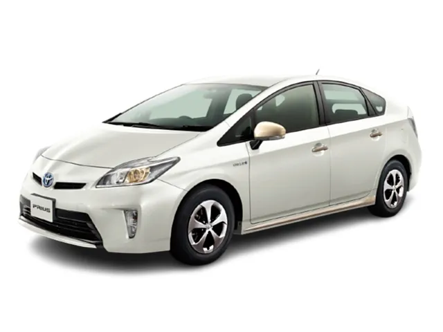 トヨタ　プリウス　ZVW30 2012~2015年式　リアル赤いカーボン製 　ナビ部パネル　3枚セット プリウス（トヨタ）2009年5月〜2015年11月販売終了モデルの新車