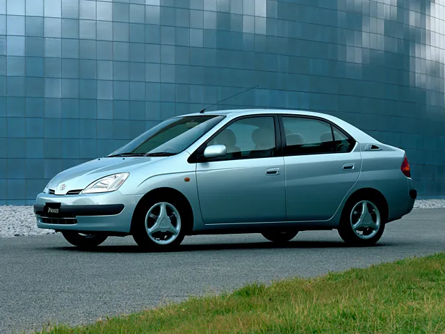 プリウス（トヨタ）1997年12月〜2003年8月販売終了モデルの新車