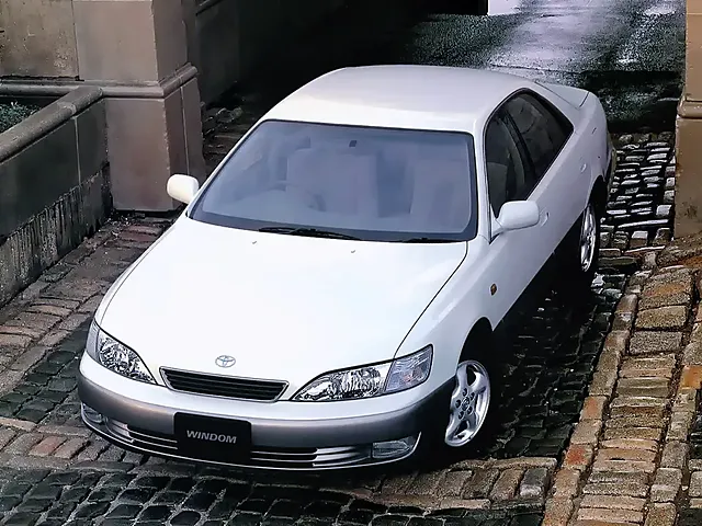 ウィンダム（トヨタ）1996年8月〜2001年7月販売終了モデルの新車