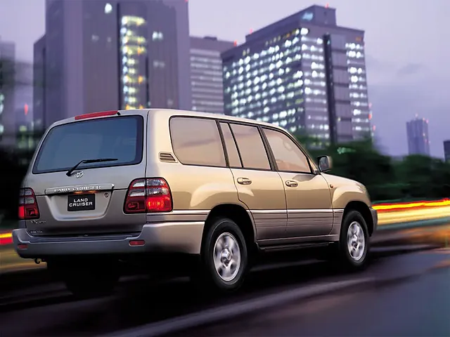 ランドクルーザー100（トヨタ）1998年1月〜2007年6月販売終了