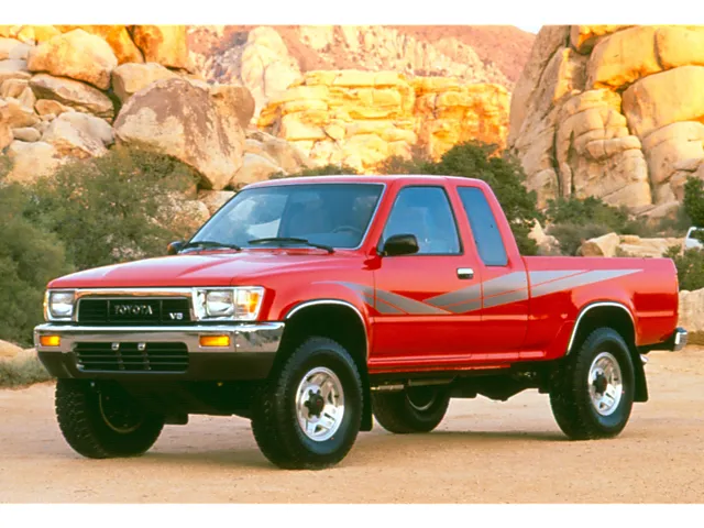ハイラックス（トヨタ）1988年9月〜1997年8月販売終了モデルの新車