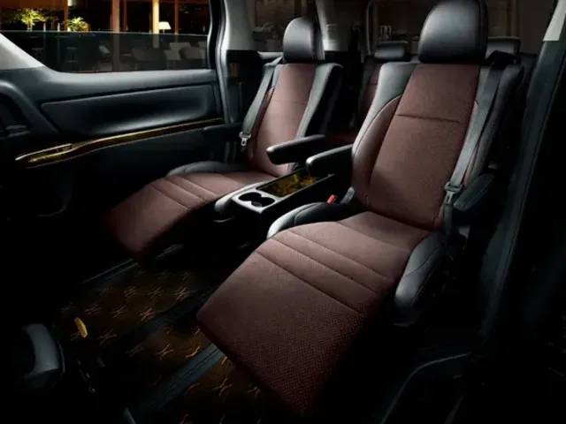 アルファード（トヨタ）2008年5月〜2014年12月販売終了モデルの