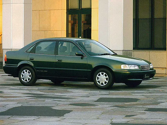 スプリンター（トヨタ）1995年5月〜2000年7月販売終了モデルの新車