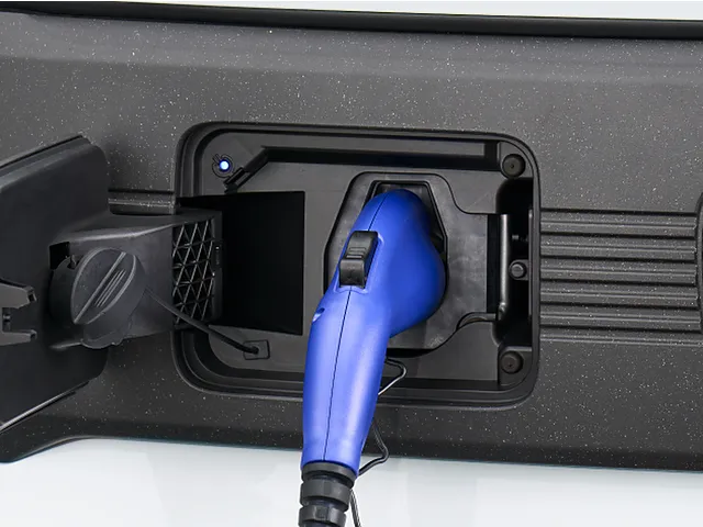 ホンダ N-VAN e: 2024年10月モデル