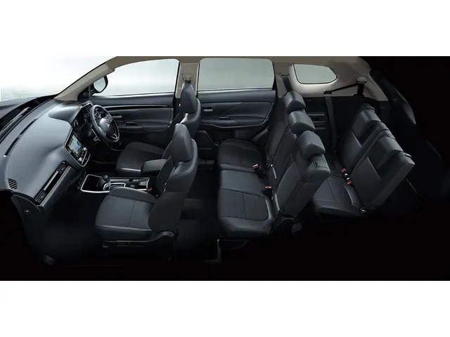 アウトランダー（三菱）2012年10月〜2021年11月販売終了モデルの新車