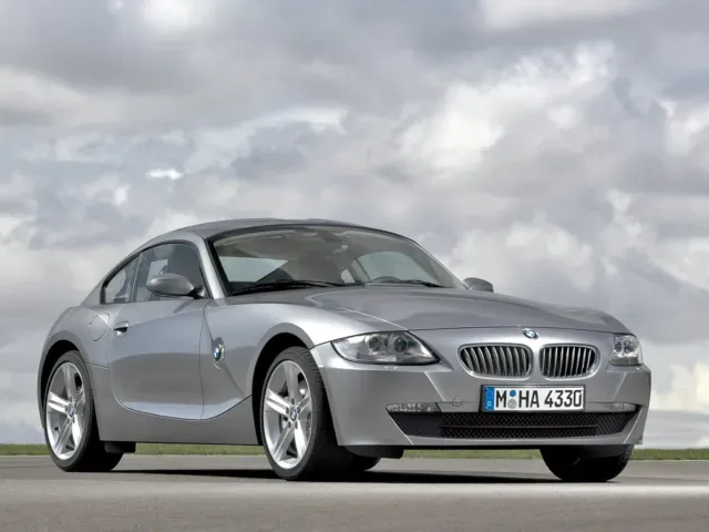 Z4クーペ（BMW）2006年4月〜2009年4月販売終了モデルの新車カタログ