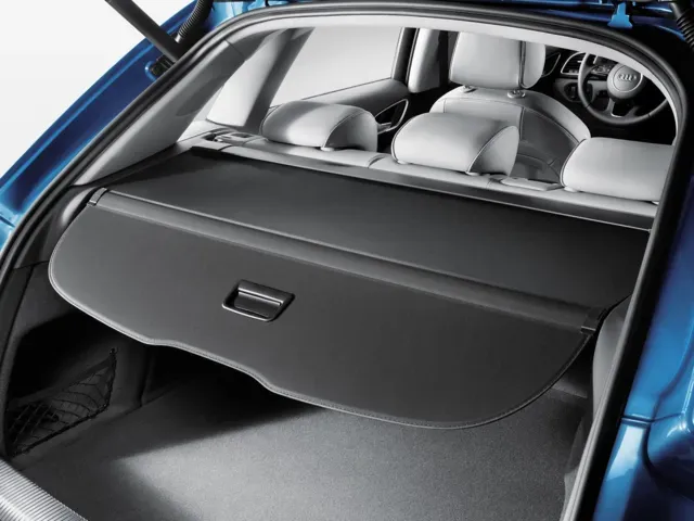 Q3（アウディ）2012年5月〜2020年7月販売終了モデルの新車カタログ