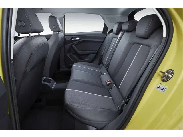 H26年 8X アウディ A1 スポーツバック 運転席/ドライバーシート トリム№ S9R/YM 中古品 即決 159481 TK