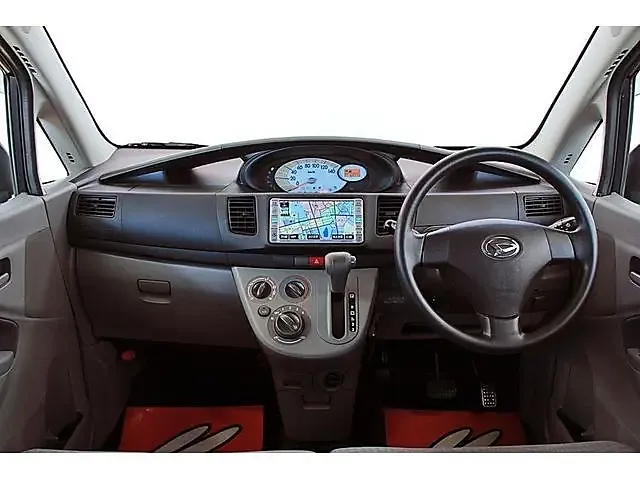 ムーヴ（ダイハツ）2006年10月〜2010年11月販売終了モデルの新車