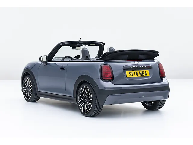 BMWミニクーパー コンバーチブル　R57 1/43スケール ブラック BMWミニクーパー コンバーチブル R57 1/43スケール ブラック ミニ