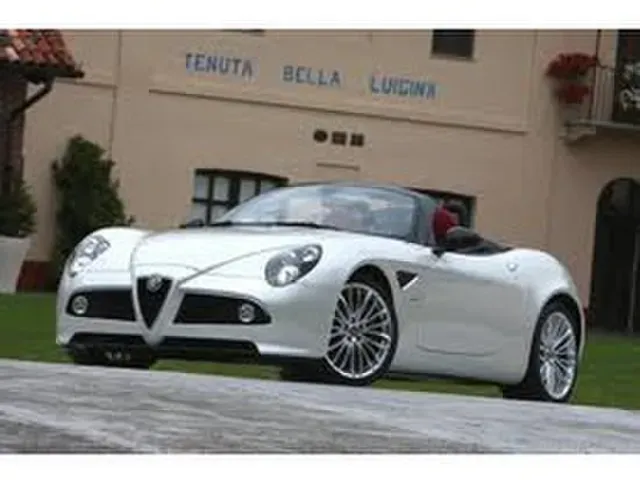 アルファロメオ 8C スパイダー 2009年4月モデル 4.7